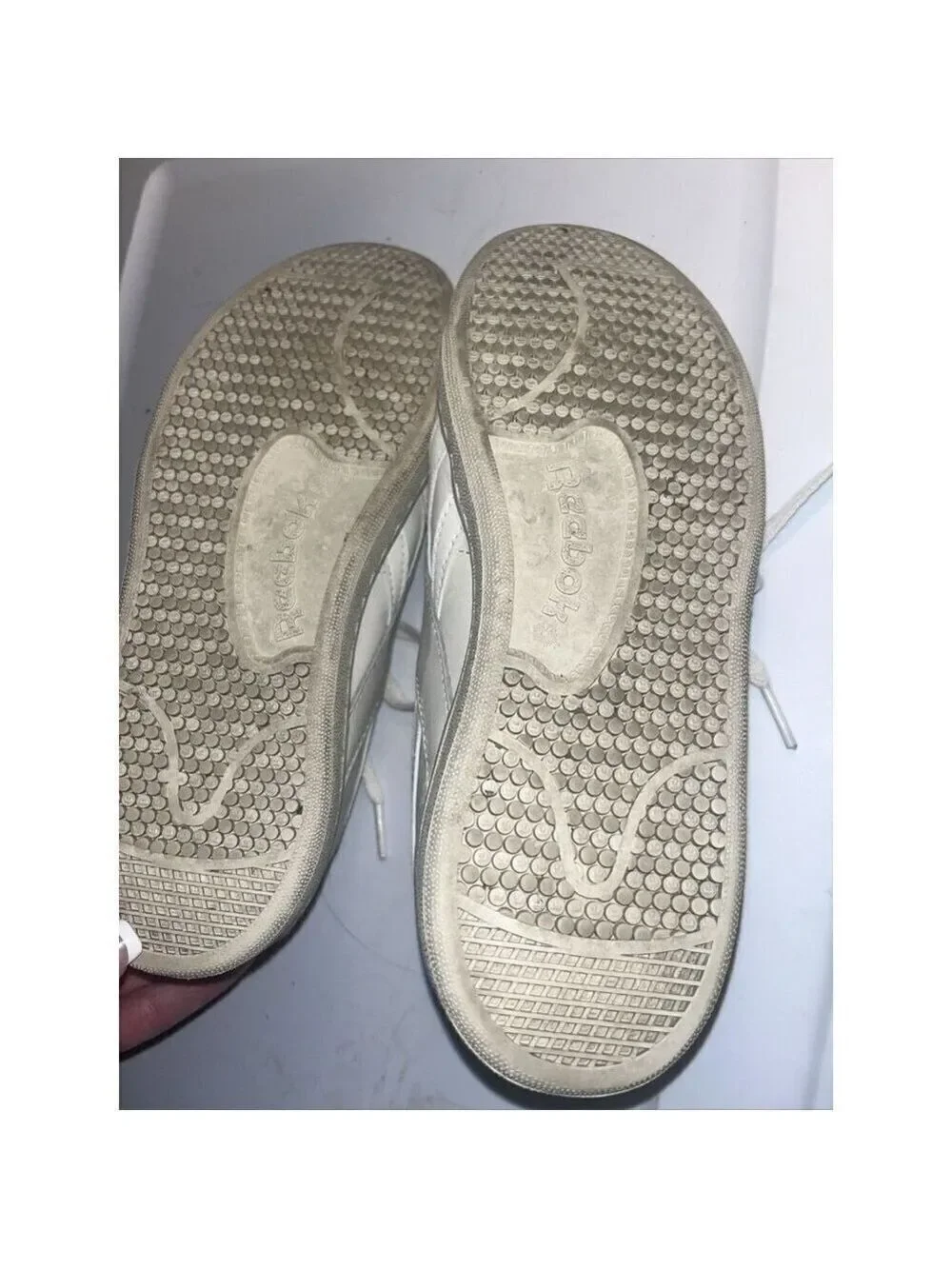 reebok npc low top leather sneaker in chalk size 8 womens
